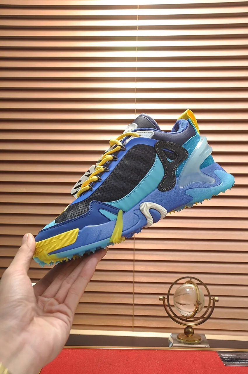 Men's men's shoes💰660💶【off-white】👫 Original one-to-one replica, high-end quality🥳The latest model has not been listed on the official website yet, the top version. Fabric: Imported open-edge beaded laminated leather Lining: Imported breathable mesh Outsole: New material imported TPU combination sole Male 38-44 (customized at 45)
